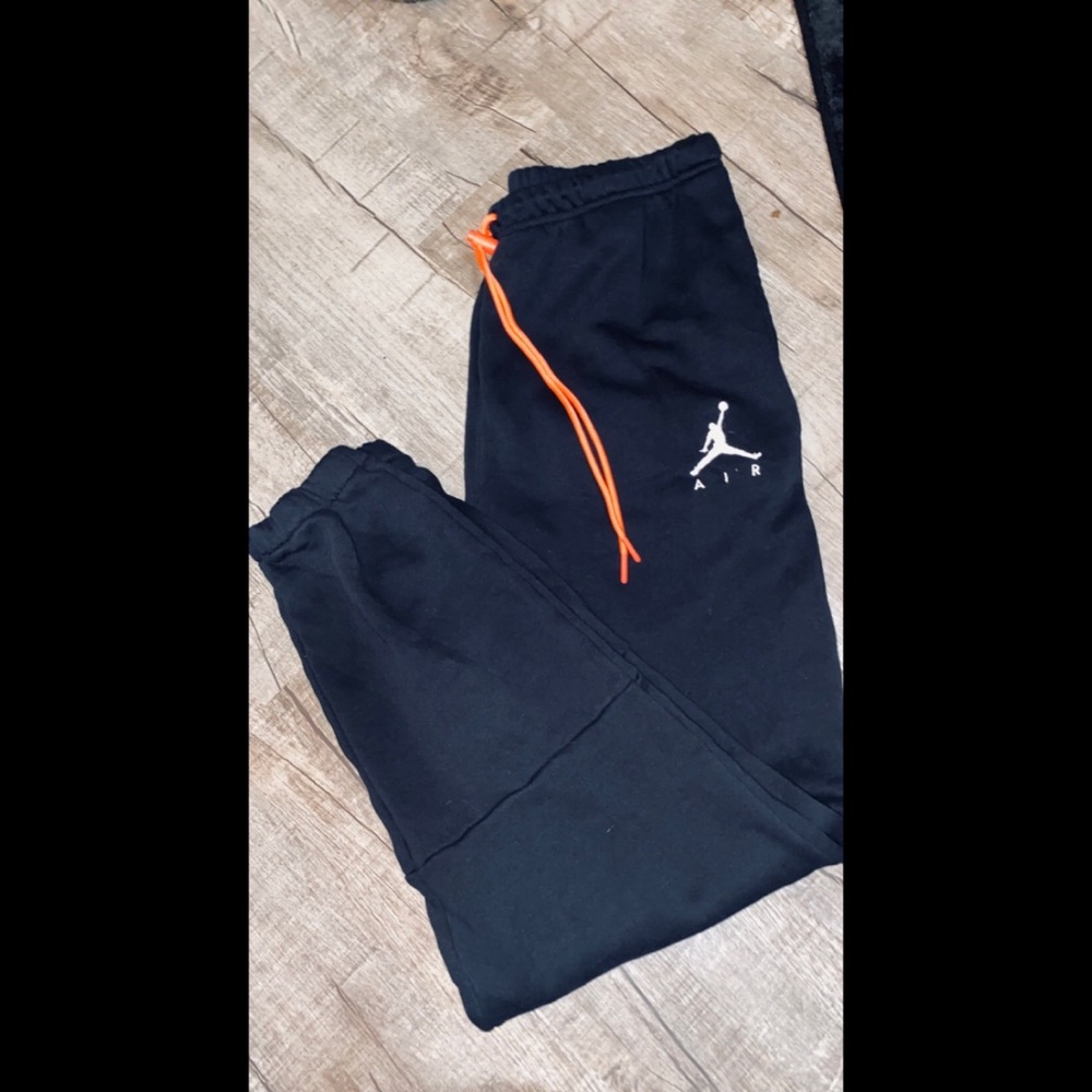 Jordan joggers